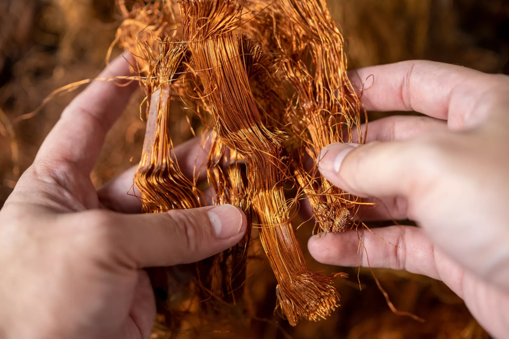 Copper wiring prepared for recovery from electronic waste