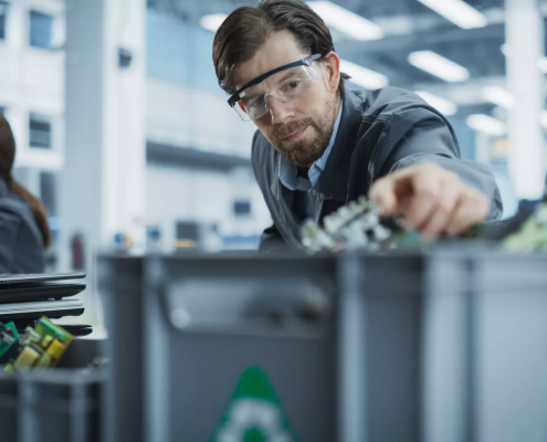 What Actually Happens to Your Tech Inside an R2 Certified Facility